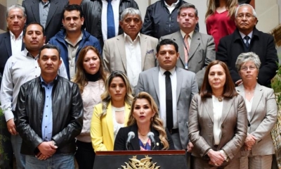 eanine Áñez junto a algunos miembros de su gabinete. | ABI