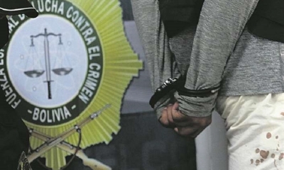 Un hombre es acusado de abusar sexualmente de sus dos hijas 