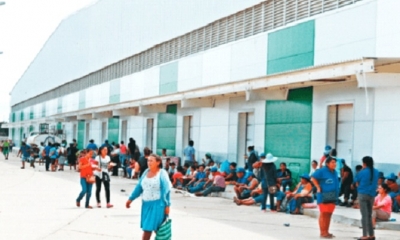 En las calles internas se habilitarán espacios para ambulantes y feriantes. Foto: El Deber