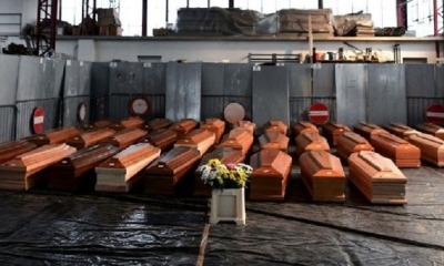35 cajones de muertos por Covid-19 en el norte del país. | Fuente: AFP 