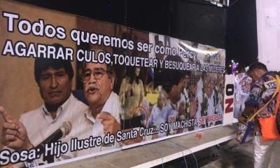 La pancarta fue vetada por los guardias municipales/Foto. RRSS
