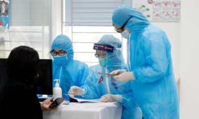 Corea del Sur reportó hoy un nuevo récord de infecciones diarias de COVID-19, 7 850.