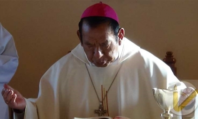 El obispo Toribio Ticona