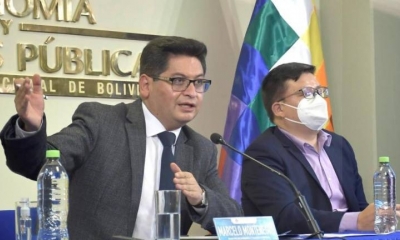 El ministro de Economía, Marcelo Montenegro explica la colocación de bonos de Bolivia el pasado 23 de febrero. 