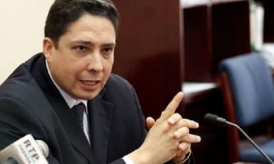 El ministro Héctor Arce
