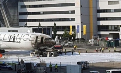 El avión, que estaba vacío, debía embarcar a los pasajeros para despegar hacia Estados Unidos. 
