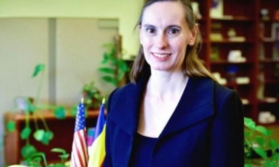Debra Hevia es la nueva encargada de Negocios de los Estados Unidos en Bolivia.
