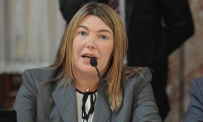 Desde hoy, además, rige para los fueguinos el congelamiento de sueldos de funcionales estatales.