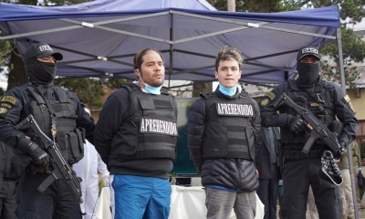 René Alejandro A.T., de 24 años, y Alex Josué C., dos chilenos acusados por el atraco en Huajchilla.