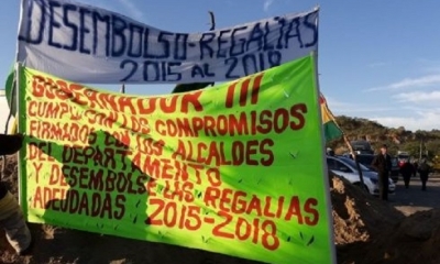 El corte en las carreteras afecta a productores y pasajeros/Foto. ED