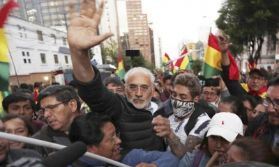 Carlos Mesa en las movilizaciones de noviembre de 2019.