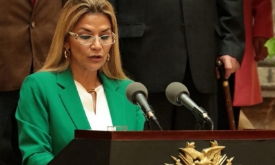 Presidente Jeanine Áñez, en su mensaje al país. (Foto/Bolivia Tv)