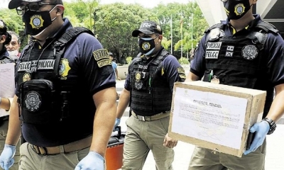 Unidad de anticorrupción de la Felcc, en una requisa. Foto: Juan Carlos Torrejón