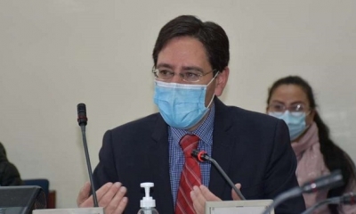 El presidente del TSE en el Legislativo 