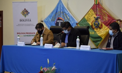 Este convenio beneficiará a artesanos y micros y pequeñas empresas de La Paz y El Alto.