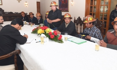 Morales se reunió en la Casa Grande del Pueblo con los mineros/Foto. ABI