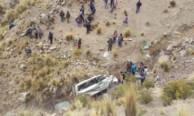 Una imagen de las tareas de rescate de los fallecidos.