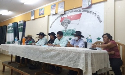 Gobernación tarijeña gestiona mesas de diálogo con el sector campesino.