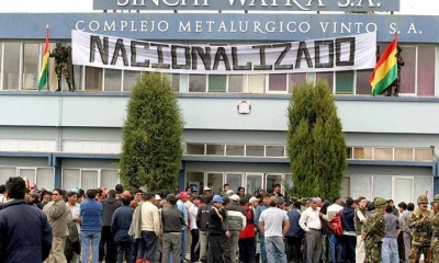 La fachada de la metalúrgica de Vinto el día de su nacionalización, en junio de 2012. Foto: PGE