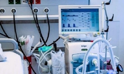 Los respiradores artificiales escasean en el mundo debido a la alta demanda que hay ante la pandemia del coronavirus. | Fuente: AFP