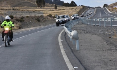 El presidente Evo Morales inauguró la doble vía Huarina-Achacachi. Foto: ABI