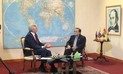 Álvaro GarcíaLinera en el programa Dossier de Walter Martínez