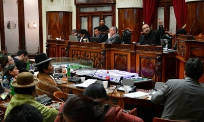 Ministro Claros explicando los procesos de contratación del Tren Metropolitano/Foto. RRSS