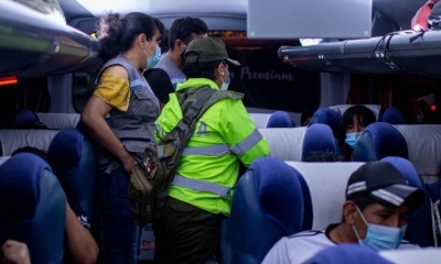 Control de la Defensoría de la Niñez y Adolescencia en la Terminal de Buses el fin de semana. 
