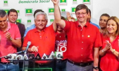 Óscar Ortiz recibió el espaldarazo de la alianza que exige el respeto al voto del 21F