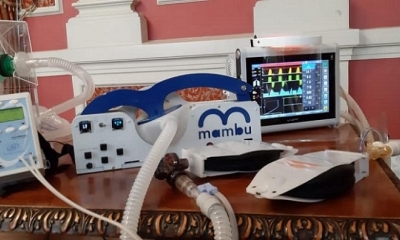 El prototipo de respirador mecánico del proyecto MAMBU. Crédito: Quatum