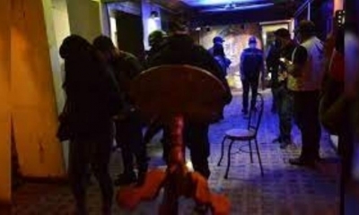 30 fiestas intervenidas y 40 vehículos remolcados por incumplir medidas en Cochabamba.