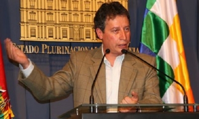 El ministro de Minería, César Navarro