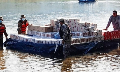 Cerveza de contrabando encontrado en río Bermejo. Foto: Defensa.