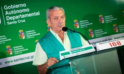 El secretario de Salud de la Gobernación de Santa Cruz, Óscar Urenda