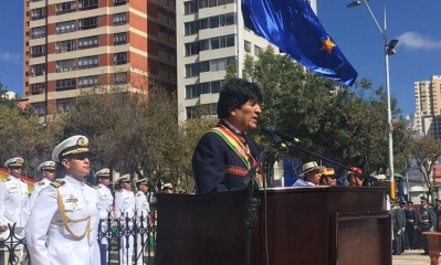 El presidente Evo Morales y el vicepresidente Alvaro García Linera, participan de los actos cívicos en conmemoración al Día del Mar.