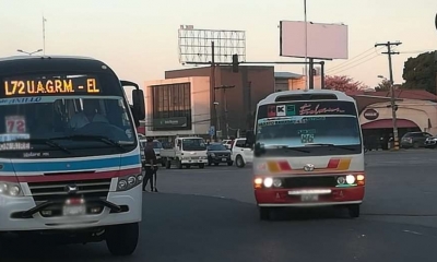 Transporte dividido ante anuncio de paro