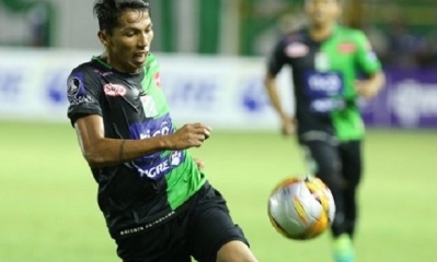 El futbolista será una baja sentida en el equipo que dirige el argentino Nestor Clausen. Foto: Diez