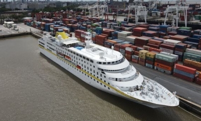 La persona afectada es una tripulante del área de salud del crucero.