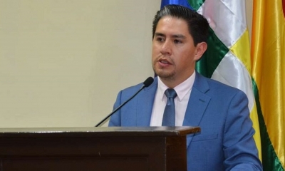 La renuncia irrevocable  de COSSIMAR 