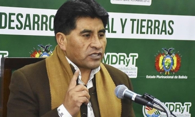 El ministro de Desarrollo Rural y Tierras, Cesar Cocarico