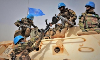 Los cascos azules en una expedición anterior. | EFE