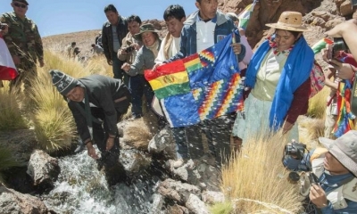 El expresidente Evo Morales y una comitiva inspeccionan el manantial Silala. | Archivo | Agencias