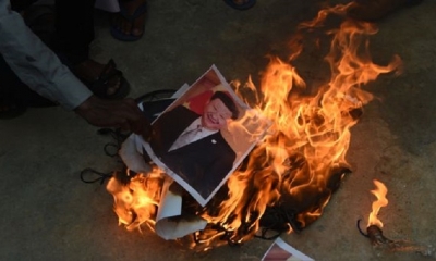 Protestas en India por la muerte de tres soldados indios en la frontera con China. | Fuente: AFP 
