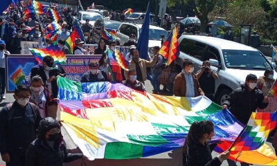 Organizaciones sociales del MAS movilizados en la plaza Murillo de La Paz. 