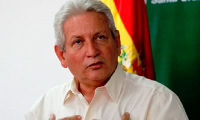 El gobernador de Santa Cruz, Rubén Costas