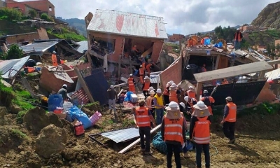 Funcionarios ediles paceños comenzaron este lunes el trabajo de recuperación de enseres y objetos personales