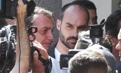 La salida de Jair Bolsonaro del Hotel Libertador