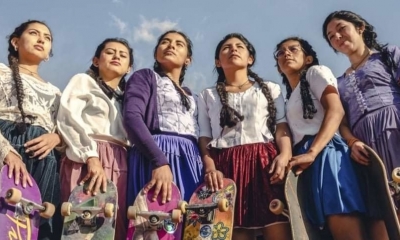 Las skaters bolivianas que forman parte de Imilla Skate.