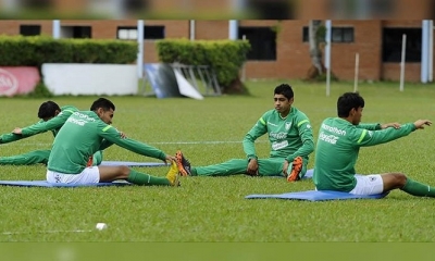 La selección nacional se pone hoy (10:30) a prueba ante el cuadro asiático.