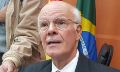 El embajador de Brasil en Bolivia, Raymundo Santos. 
